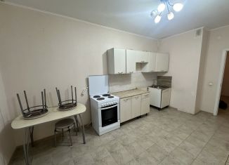 Двухкомнатная квартира в аренду, 60 м2, Московская область, улица Камова, 9к3