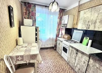 Сдается 1-ком. квартира, 36.3 м2, Санкт-Петербург, проспект Большевиков, метро Ломоносовская