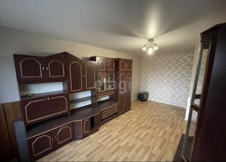 Продам 1-ком. квартиру, 30.8 м2, Калининград, Лужская улица, 48