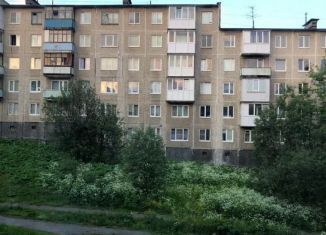 Продам 2-комнатную квартиру, 44 м2, Мурманск, Первомайский округ, улица Олега Кошевого, 12к2