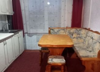 Сдаю 2-комнатную квартиру, 50 м2, Горно-Алтайск, улица Строителей, 6