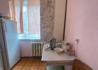 Сдам в аренду 2-ком. квартиру, 45 м2, Новосибирск, Ударная улица, 15