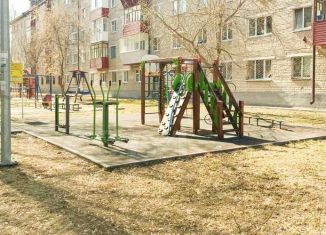 Продажа трехкомнатной квартиры, 50 м2, Тюмень, проезд Геологоразведчиков, 16, Ленинский округ