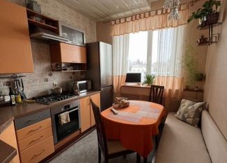 Продаю 3-ком. квартиру, 83 м2, Шуя, улица Вихрева, 75