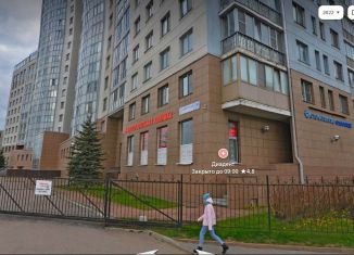 Продаю 1-ком. квартиру, 95.3 м2, Санкт-Петербург, Бухарестская улица, 110к1, метро Дунайская