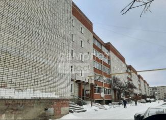 3-ком. квартира на продажу, 59.2 м2, Красноуфимск, Озёрная улица, 55