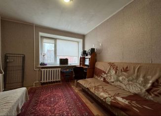 Продажа комнаты, 18 м2, Тюмень, улица Республики, 210