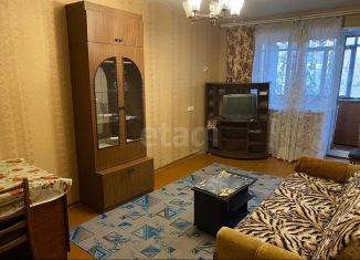 Сдается трехкомнатная квартира, 58.8 м2, Сыктывкар, улица Комарова, 8