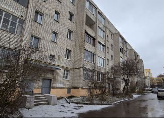 Продам 2-комнатную квартиру, 52 м2, Смоленск, улица Твардовского, 1В, Промышленный район