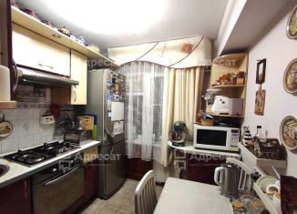 Продается трехкомнатная квартира, 54.9 м2, Волгоград, улица Таращанцев, 35, Краснооктябрьский район