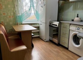 Сдается 2-ком. квартира, 48 м2, Новочеркасск, переулок Юннатов, 4