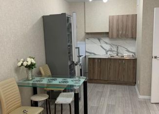 Продается 2-комнатная квартира, 40 м2, Татарстан, улица Раскольникова, 9