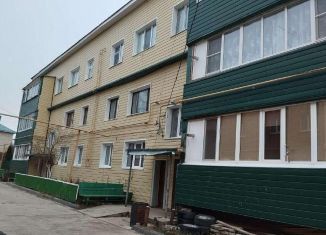 Продается 2-комнатная квартира, 62.2 м2, Татарстан, Пролетарская улица, 2