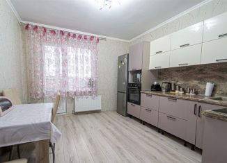 Продается 2-ком. квартира, 70 м2, Краснодар, улица Лавочкина, 23, Карасунский округ