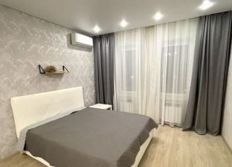 Аренда 1-комнатной квартиры, 40 м2, Татарстан, улица Павлюхина, 128