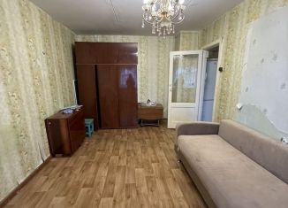 Продается 1-комнатная квартира, 31 м2, Невьянск, улица Матвеева, 22