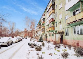 Продам трехкомнатную квартиру, 61 м2, Новосибирск, улица Забалуева, 8