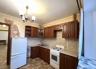 Продам 1-ком. квартиру, 38 м2, Московская область, 2-й микрорайон, 38А