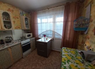 Продам трехкомнатную квартиру, 67 м2, Ангарск, 33-й микрорайон, 2