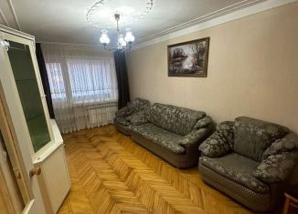 Сдам 2-ком. квартиру, 50 м2, Владикавказ, проспект Коста, 292к3, 4-й микрорайон