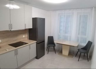 Сдается 1-ком. квартира, 37 м2, Московская область, Сосновая улица, 5к1