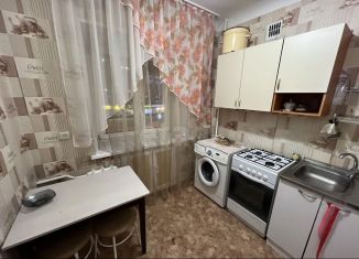 Аренда 1-ком. квартиры, 35 м2, Тюмень, улица Республики, 133