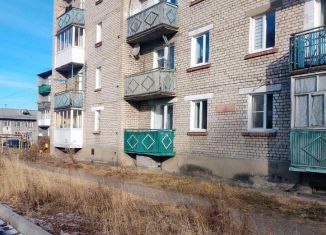 Продам 1-комнатную квартиру, 32 м2, Слюдянка, улица Захарова, 19