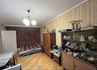 Продается двухкомнатная квартира, 42.6 м2, Симферополь, проспект Кирова, 24