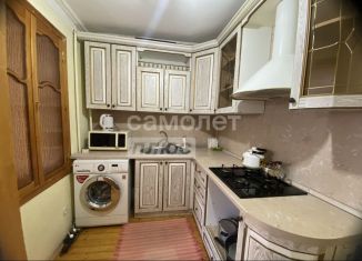 Продаю 4-комнатную квартиру, 90 м2, Дербент, улица М. Далгата, 1А