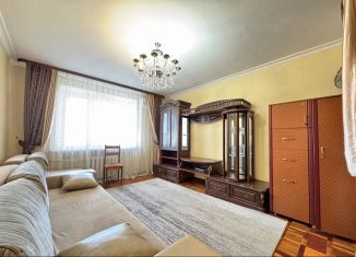 Продажа 3-комнатной квартиры, 70 м2, Нальчик, улица Идарова, 170