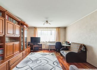 Продажа трехкомнатной квартиры, 81 м2, Москва, Ратная улица, 10к1, метро Бульвар Дмитрия Донского