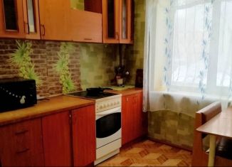 Сдаю 2-комнатную квартиру, 51 м2, Абакан, улица Стофато, 9