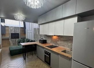 Аренда четырехкомнатной квартиры, 80 м2, Москва, Автозаводская улица, 23с753, метро Тульская