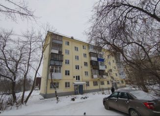 Продается трехкомнатная квартира, 57 м2, Екатеринбург, Орджоникидзевский район, Фестивальная улица, 23