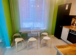 Сдается в аренду 3-ком. квартира, 88 м2, посёлок Коммунарка, улица Александры Монаховой, 92к2