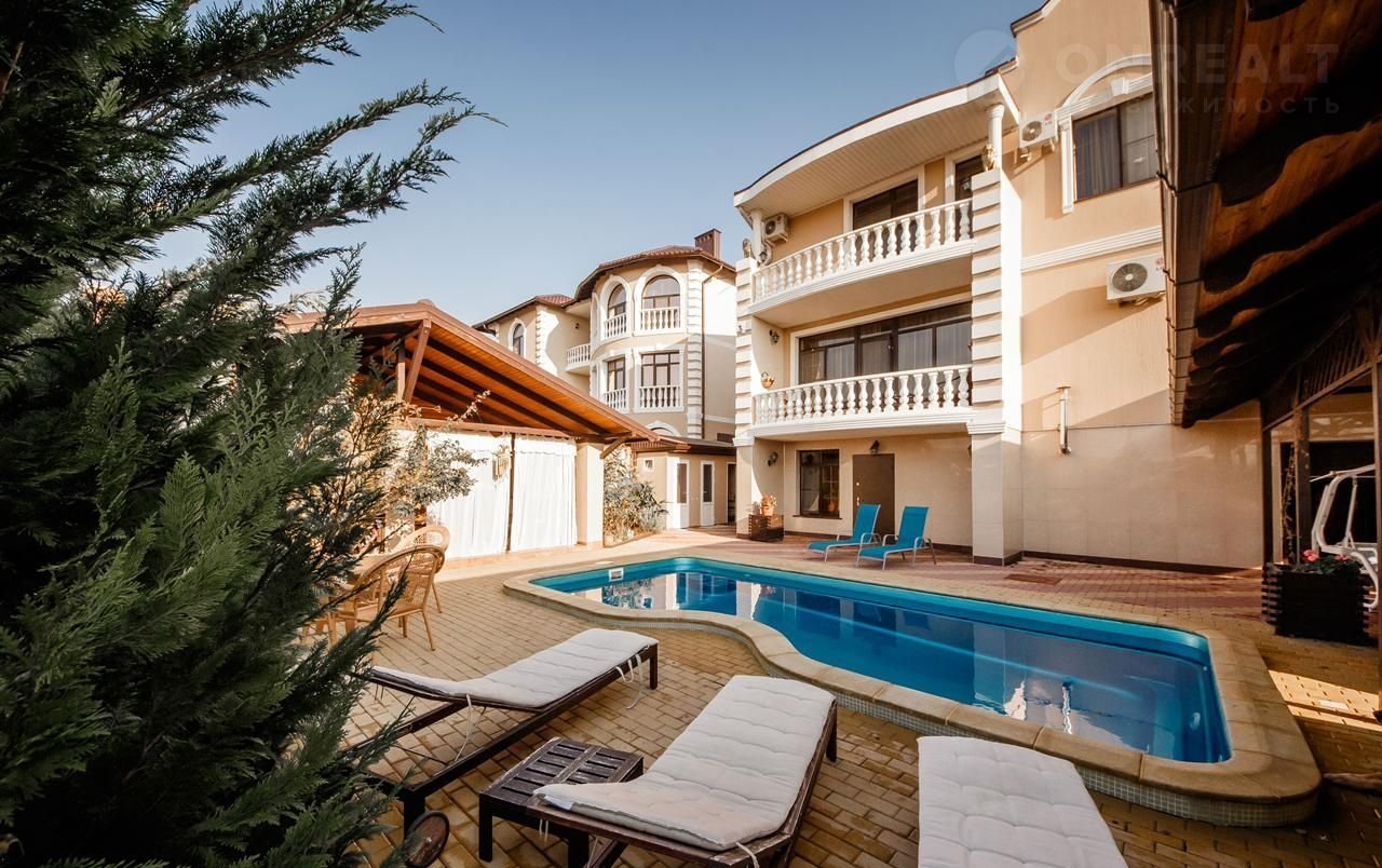 Гостевой дом sea villa дивноморское. Мирабель дивноморское. Дом в дивноморске бассейном. Дом в дивноморске бассейном. Дивноморск бассейн.